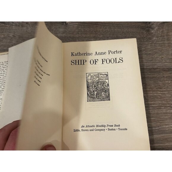 Ship of Fools Novel by Katherine Anne Porter Paperback 1962 - Picture 3 of 7